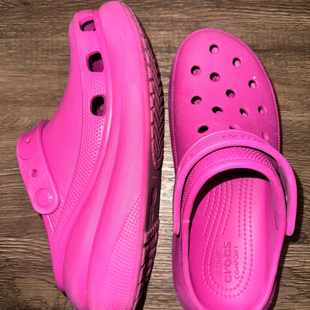 Pink Platform Crocs !